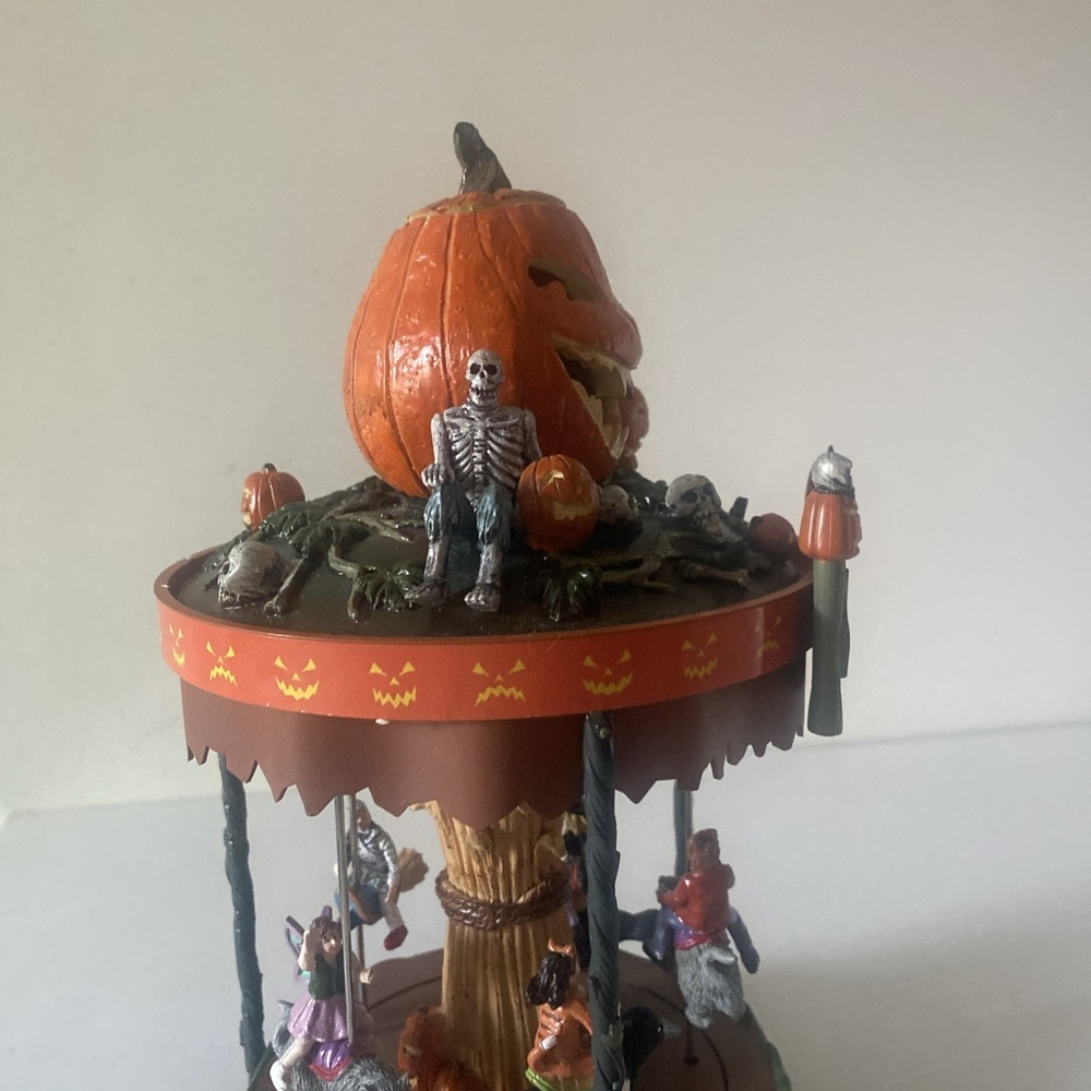 Lemax Spooky Town EERIE GO ROUND Ride Carnival Halloween Animated Lights - Picture 13 of 16